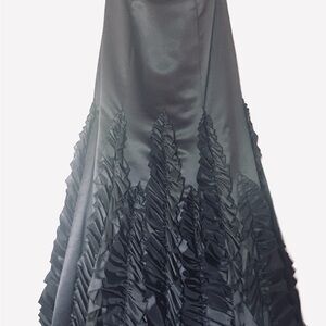 Jessica McClintock strapless Black Ruffled Gown